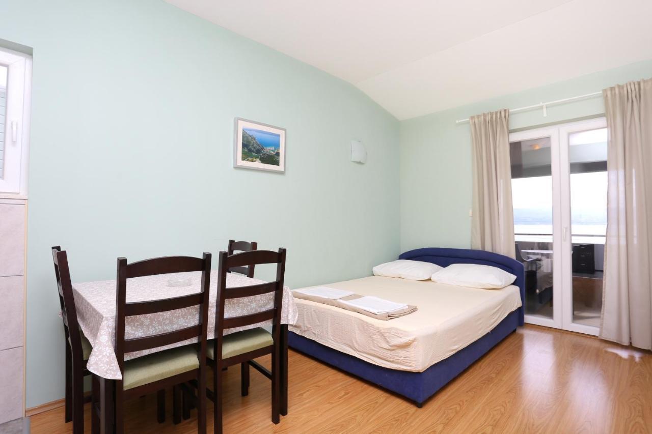 Apartments By The Sea Nemira, Omis - 17039 Tice Eksteriør bilde